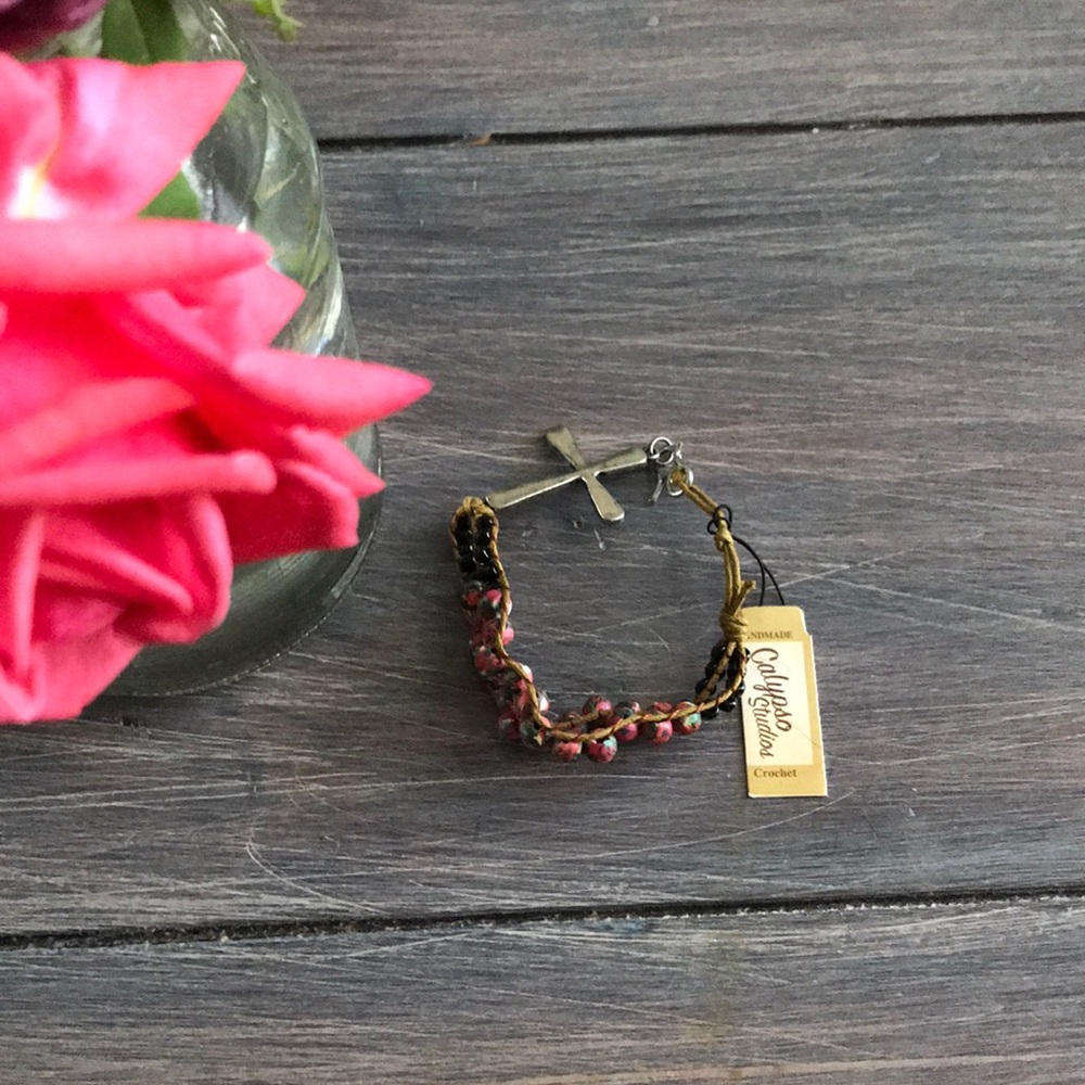 Calypso studio brazalete